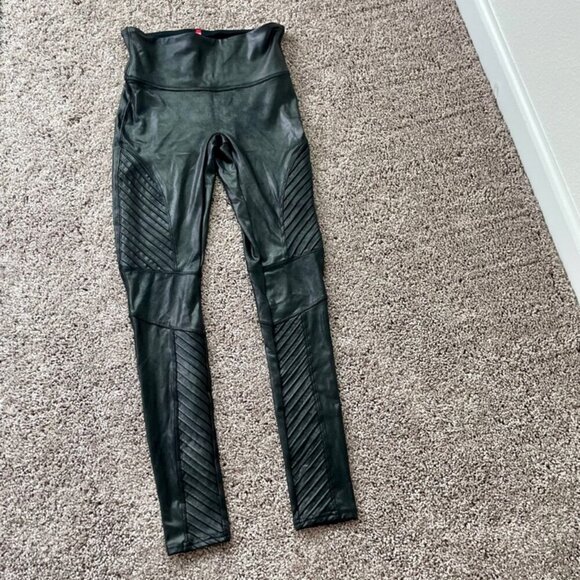 SPANX FAUX LEATHER MOTO LEGGINGS SZ SMALL SHAPING EMO GOTHIC CHIC LEGGINS - Picture 16 of 16